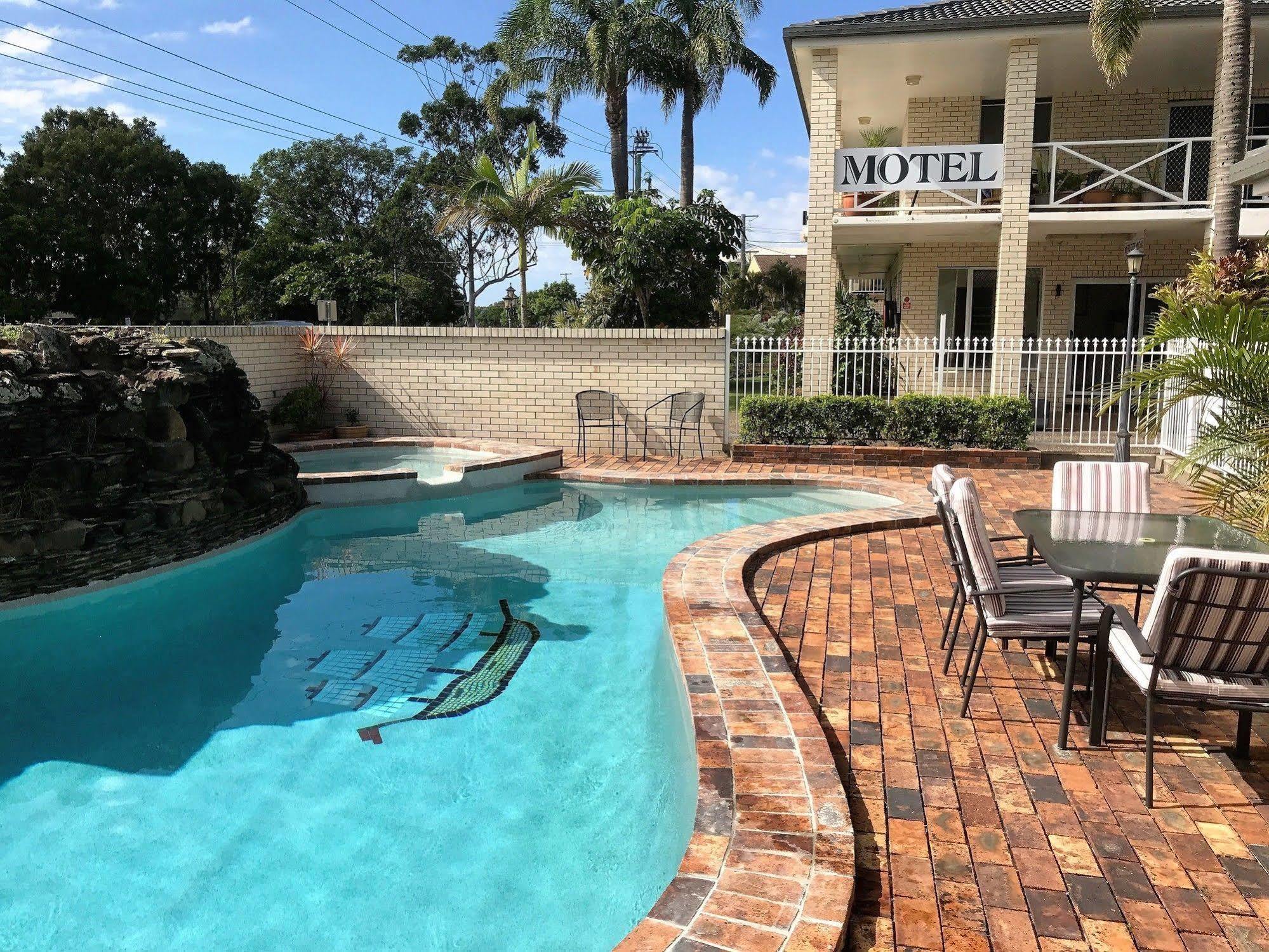 Cooks Endeavour Motor Inn Tweed Heads Eksteriør bilde
